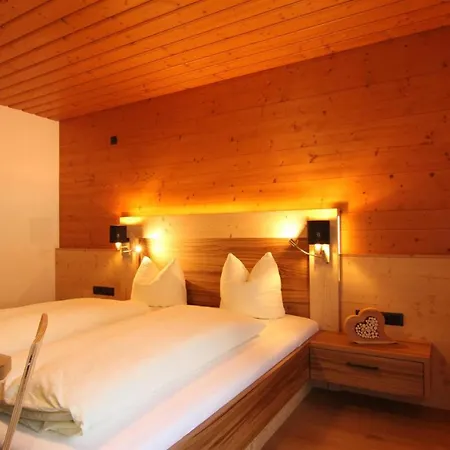 Gaestehaus Bliem Майргофен